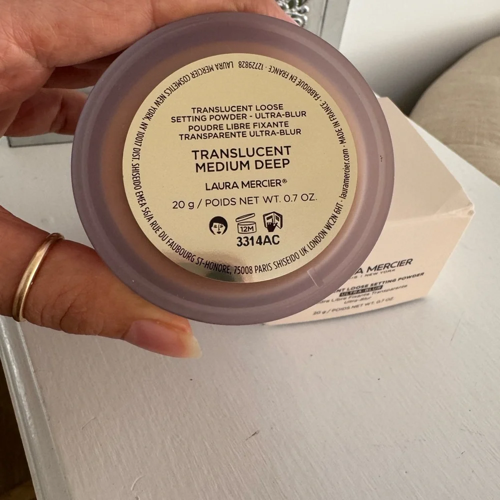 laura mercier translucent loose